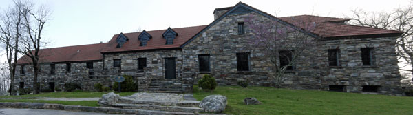 Cheaha Bald Rock Lodge